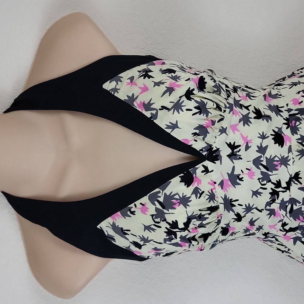Pinup Couture Fit & Flare Dress 50’s Pin Up Retro Cosplay XS - Picture 2 of 10